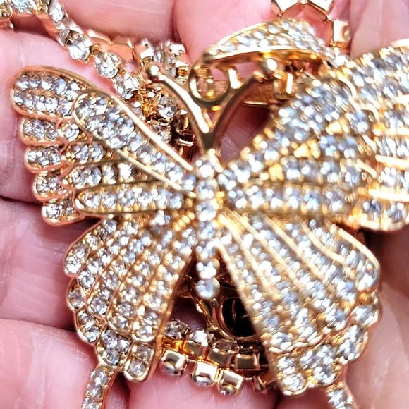 OTL Boho Butterfly Pendant Necklace Rhinestones Goldtone Chain 21" NEW - Picture 7 of 12